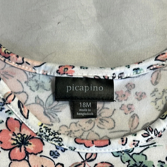 Picapino - White Cream Sundress with Puff Sleeves and Scoop Neck - Picture 2 of 3